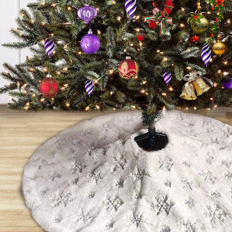 

2019 New Sequins Christmas Tree Carpet Skirt Under The Christmas Tree Snowflake Skirt Festival Supplie1
