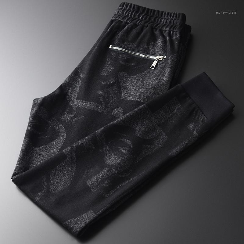 

Minglu Mens Pants Luxury Velvet Yarn Dyed Elastic Waist Casual Sport Man Pants Fashion Zipper Pocket Slim Fit Mens Trousers 4XL1, Black hkz19290