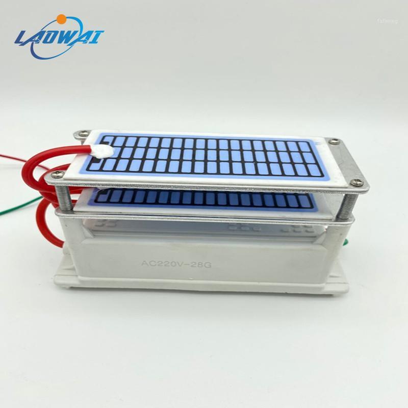 

28g/h Ozone Generator Air cleaner Ozonizer for water Air sterilize Purifier treatment Formaldehyde removal Ozone machine 220V1