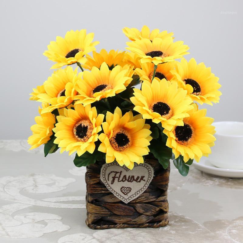 

1pc 7 Head Sunflower Artificial Flower Europe Style Daisy Silk Flowers Wedding DIY Flower Bouquet Home Party Decorations1, A1 sunflower flower