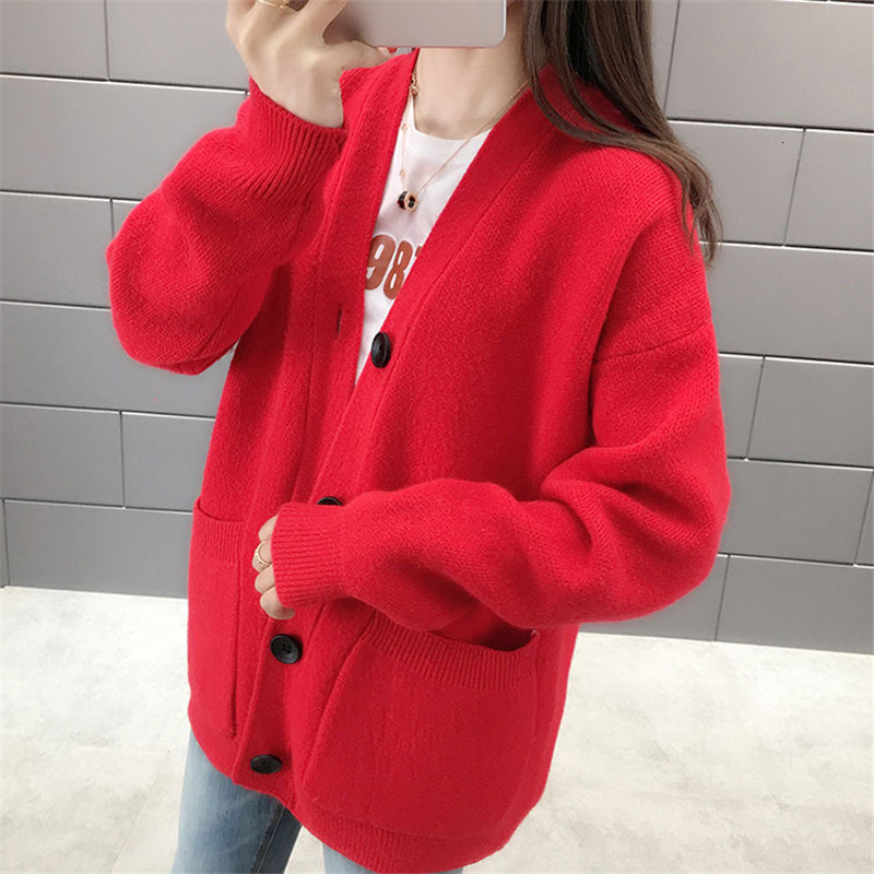 

2021 New Female sweater releases red cardigans New Korean winter sweet fashion long sleeve sweaters hj044