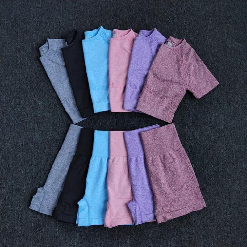 

Seamless Women Yoga Set Crop Top Short Sleeve Shirt Fitness Shorts Workout Clothes For Women Gym Clothing Yoga Sport Set, 2pcs green 9