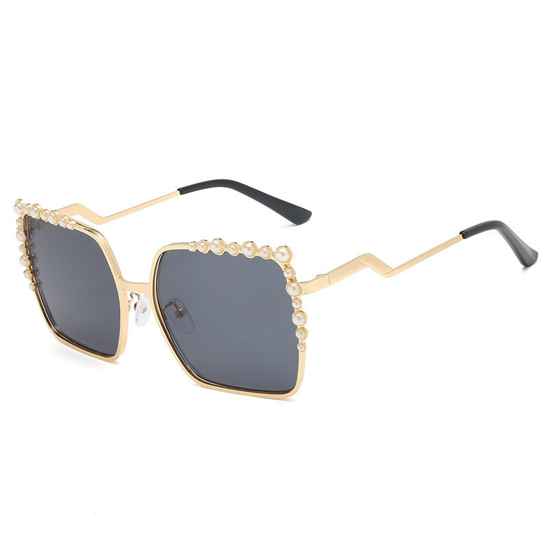 

Woman's And Man's Personalized Retro Decoration Sun Glasses Fashion Trend Large Frame Diamond Square Sunglasses UV400 Summer