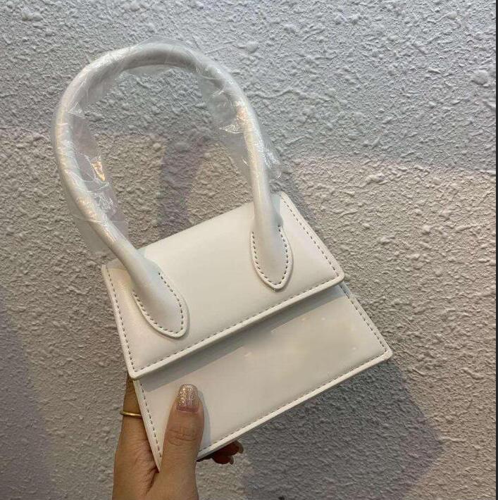 

2021 Fashion Women Designer Bags Luxury Small Crossbody Bag Top France Brand Purse Handbag PU leather Shoulder Le Chiquito Lady Shopping Tote zhuanqian2hao, White