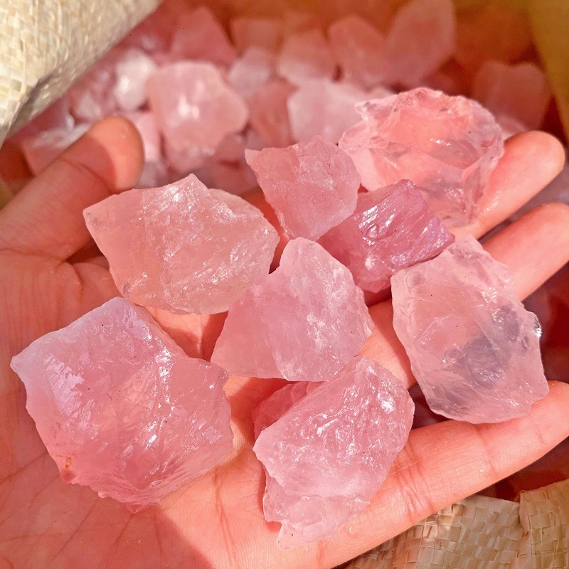 

200g Natural Raw Pink Rose Quartz Crystal Rough Stone Specimen for Tumbling, Polishing, Wicca & Reiki Crystal Healing hope11