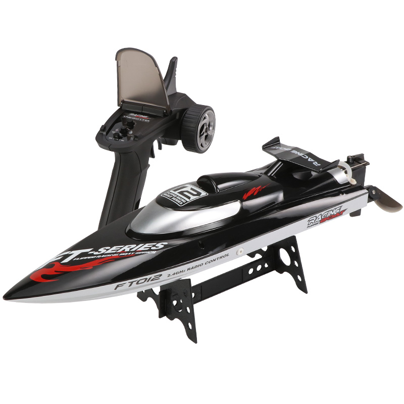 

2.4GHZ RC Boat 4CH Water Circulation Cooling High Speed Racing RC Boat Brushless Motor 45KM/H Automatically Correct, Black