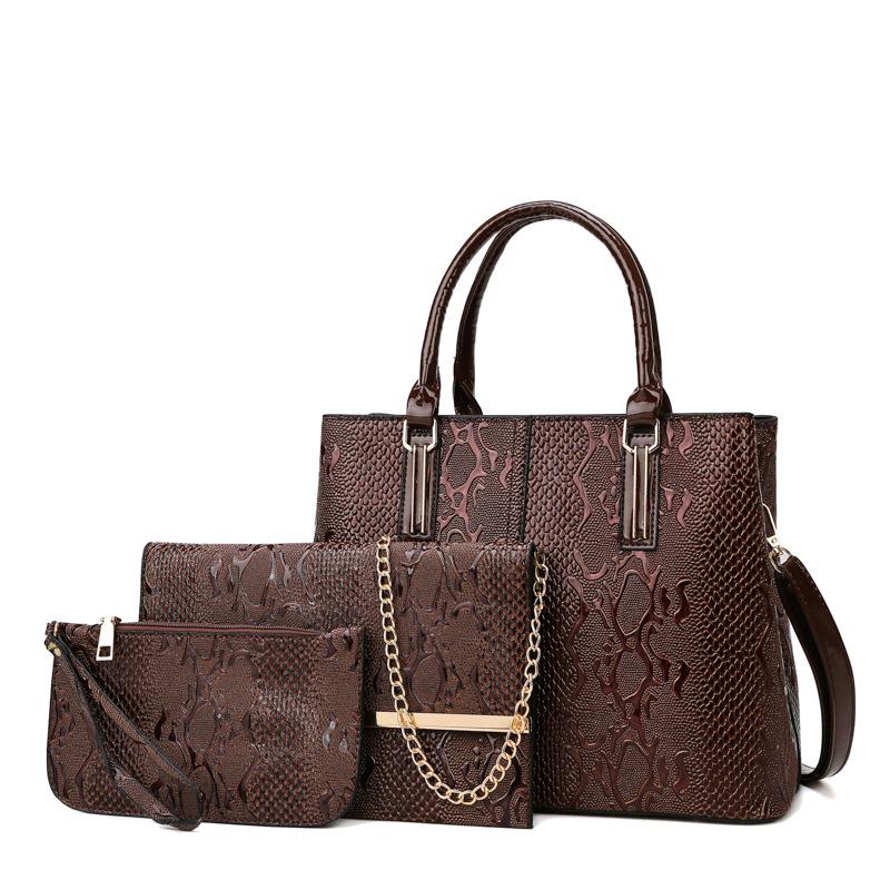 

2021 new women's bag European and American soft face large capacity handbag simple messenger bag with wallet three piece set, Black