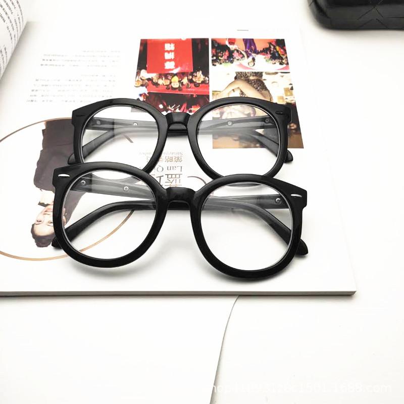

seemfly Vintage Fashion Round Glasses Frame Women Retro Optical Eyeglasses Frame For Myopia Women Men Clear Lens Spectacles