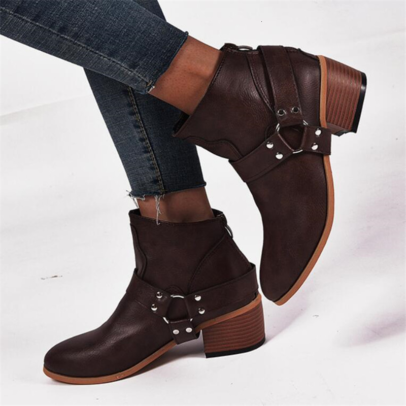 

2021 New Portrait Sexy Black Women Tips Square Foot High Leaping Shoes Spring Plus Size Fivela Boots Casual Zapatos Mujer YV93