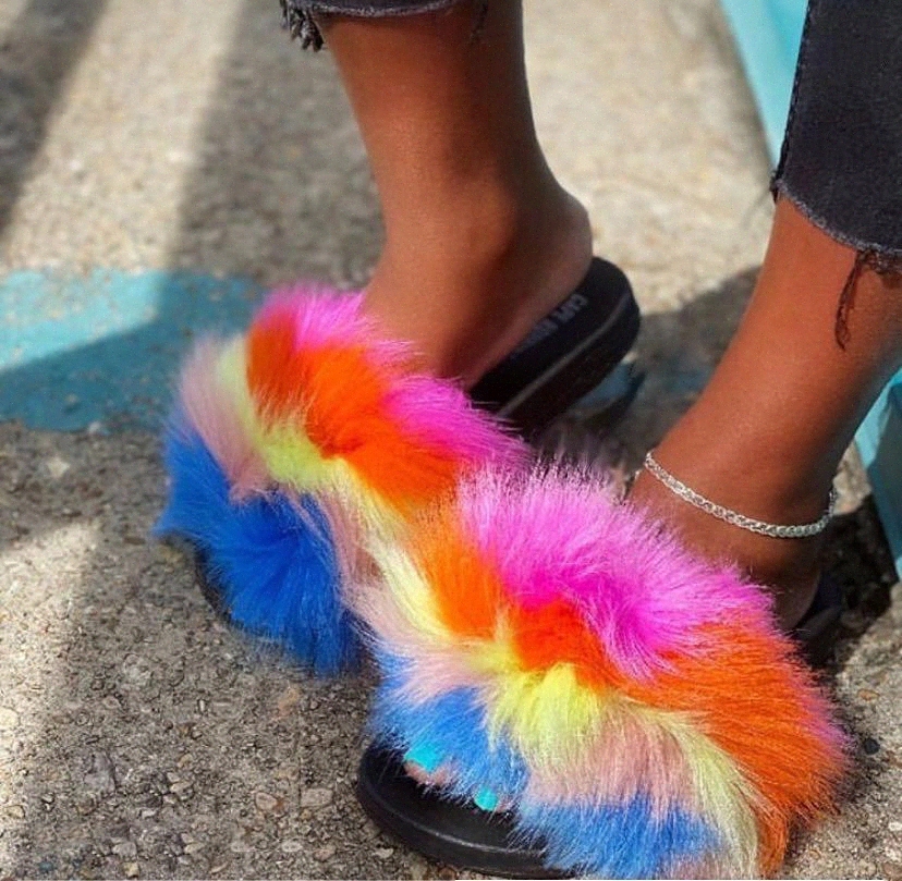 

2020 New Autumn Women Fluffy Slides Rainbow Fur Slippers Outside Wear Fox Fur Slippers Slip on House Footwear for Woman #Ak2G, Red