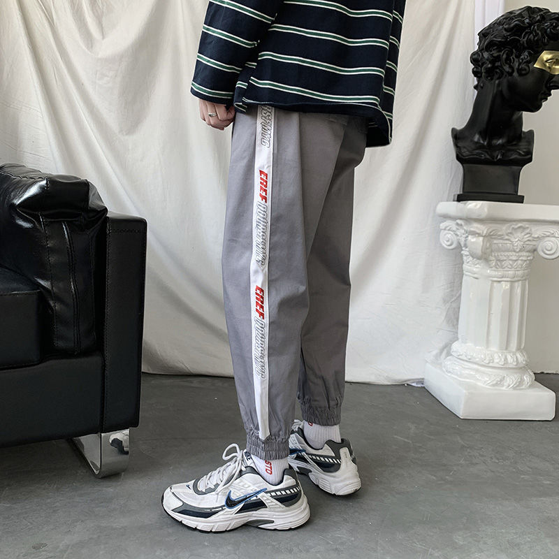 

Trousers 2021 Men's Spring and Winter New Fine Fit in Addition to Corduroy Sports Pants Loose-fitting Fashion Young Clothes PW38, Black