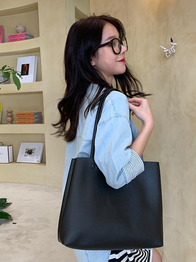 

2020 New Fashion Ladies Cross-Body Bag Large Capacity Tote Bag Autumn/Winter Single-Shoulder Versatile Class Handbag, See chart