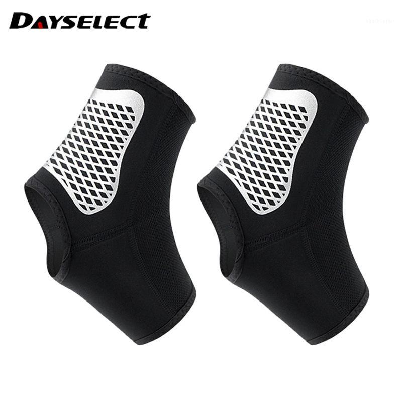 

1 Pair Basketball Football Ankle Support Brace Weightlifting Sports Ankle Brace Support Gear Elastic Wraps Protector1, Black