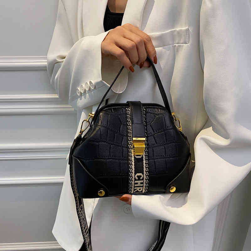 

72% OFF bag Designer bags 70%AAVN
