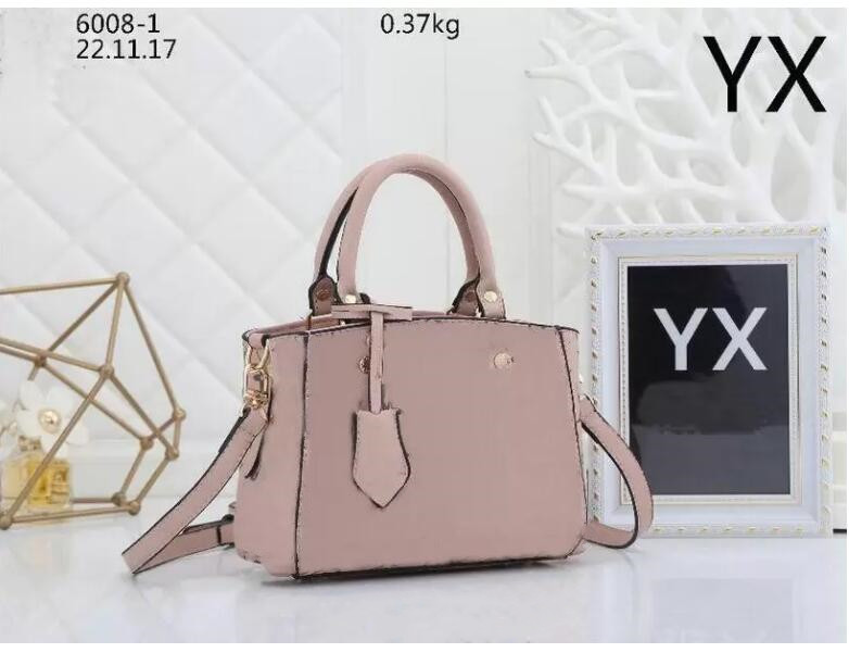 

High quality leather shoulder crossbody bag with letter chest oblique casual handbags purses flap cross body women fashion sliver chain blac