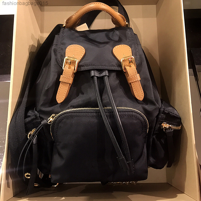 

Hong Kong Fashion Brand Backpack Womens 202020s New Fashion Oxford Cloth Canvas Travel Fashion Large Capacity Waterproof Rucksack A-001, Dou sha fen medium