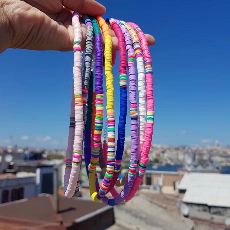 

JUST FEEL Trendy Handmade Rainbow Choker Necklaces For Women Bohemian Statement Resin Acrylic Pendant Necklace Girls Jewelry