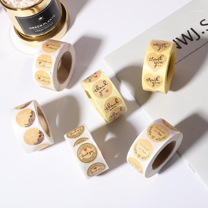 

500pcs/Roll Round Thank You With Love Heart Labels Stickers DIY Gift Wedding Decoration Candy Box Decor Sealing Label Sticker11