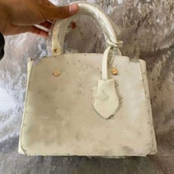 

The new carry-on Tote Square bag for women in 2021, Yellow