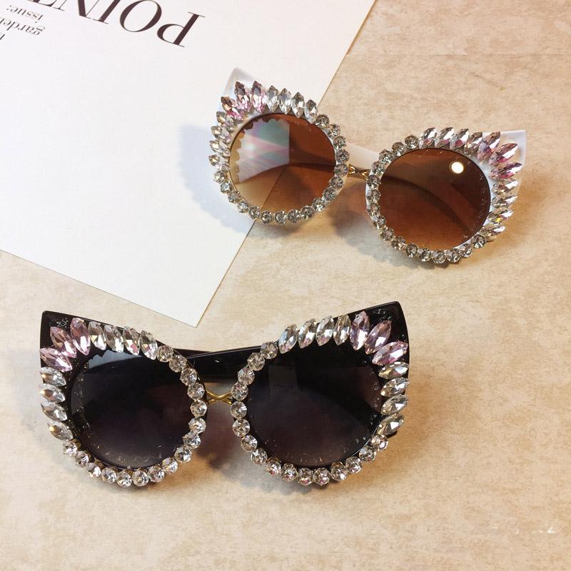 

Fashion Women Cat Eye Crystal Sunglasses Decoration Retro Sunglasses Bling Rhinestones Women Sun Glasses