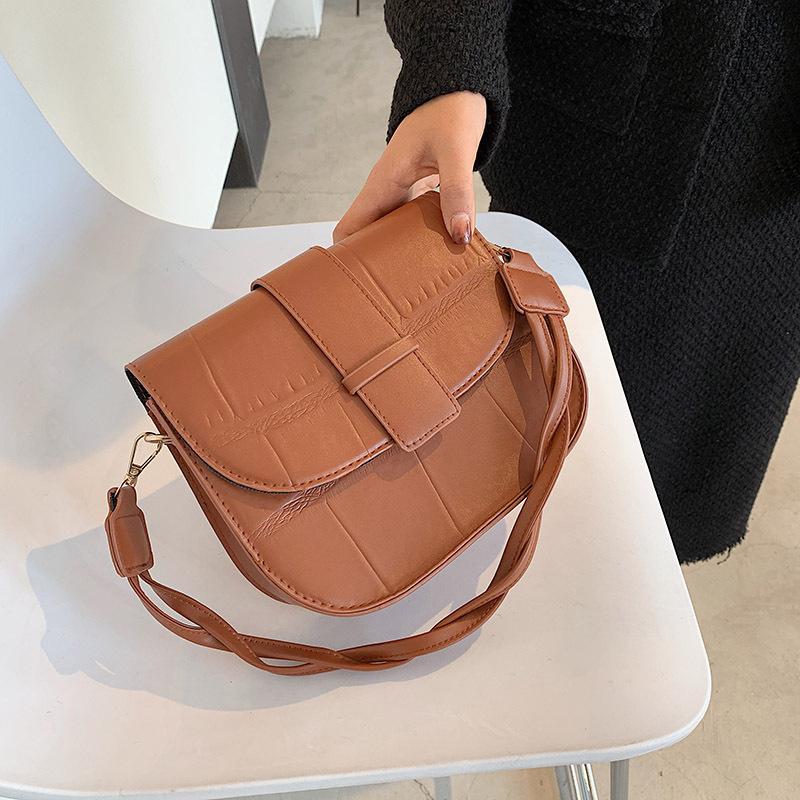 

Net Red Bag New Fashion Autumn Winter Underarm Bag Women's Fashion Crocodile Single Shoulder Messenger, Brown