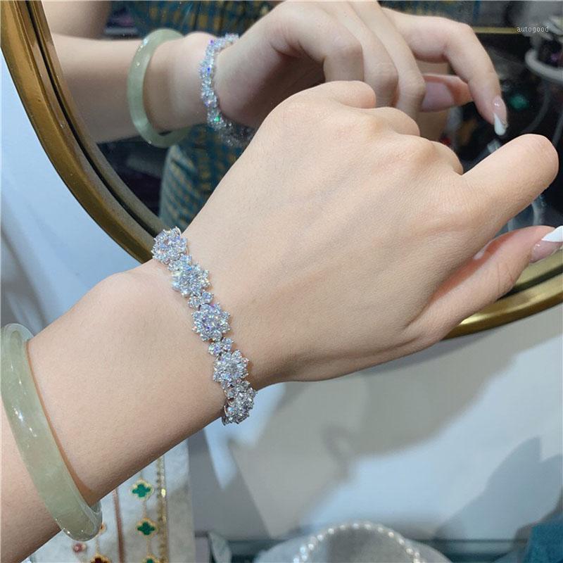 

Charm Bracelets Fashion Flower Bracelet Luxury Full Inlay Dazzling Crystal Zircon Europe America Fine Jewelry Women's Wedding Party Han