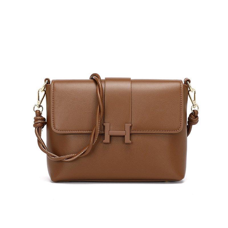 

Fashion Tassel Women Crossbody Bag PU Leather Small Flap Messenger Bag for Ladies Sling Mobile Phone Wallet Handbags Bolsa, Brown