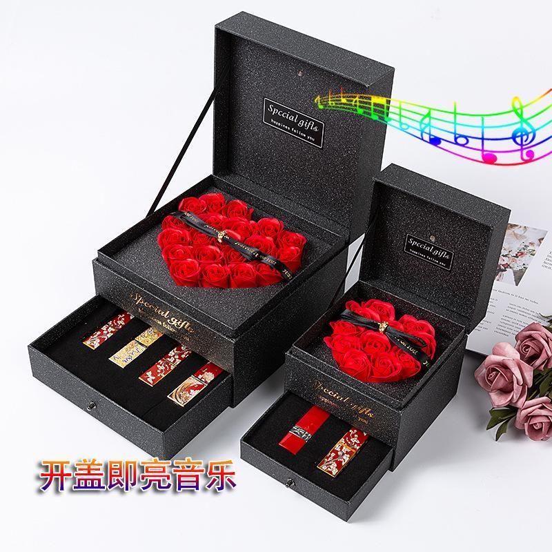 

1pcs New Year Christmas Gift Box Lipstick Gift Box 520 Music Flower Eternal Life Perfume1