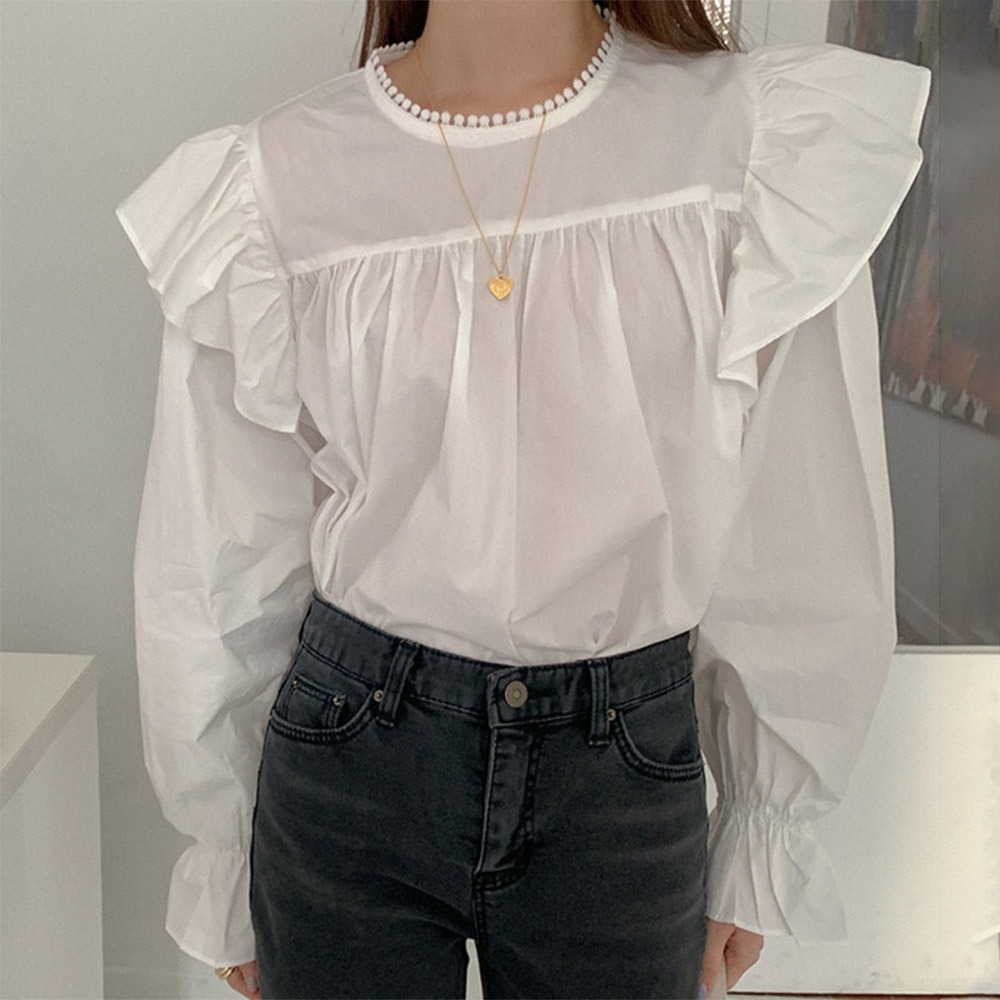 

2021 New Japan Style Blouse Spring Autumn Loose Korean Fashion Simple Hot Sale Folds Ruffle Flared Sleeves Round Neck UABU, White