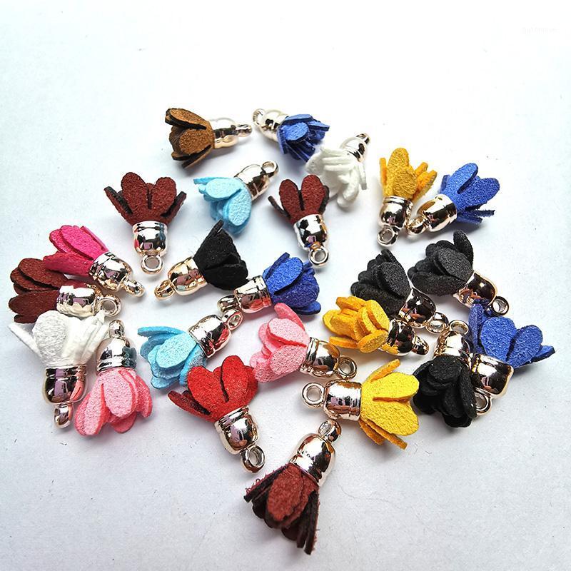 

100pcs 16mm*10mm korea diy winter cloth velvet petal earrings part. pendant . for woman jewelry making accessories.2020wholesale1