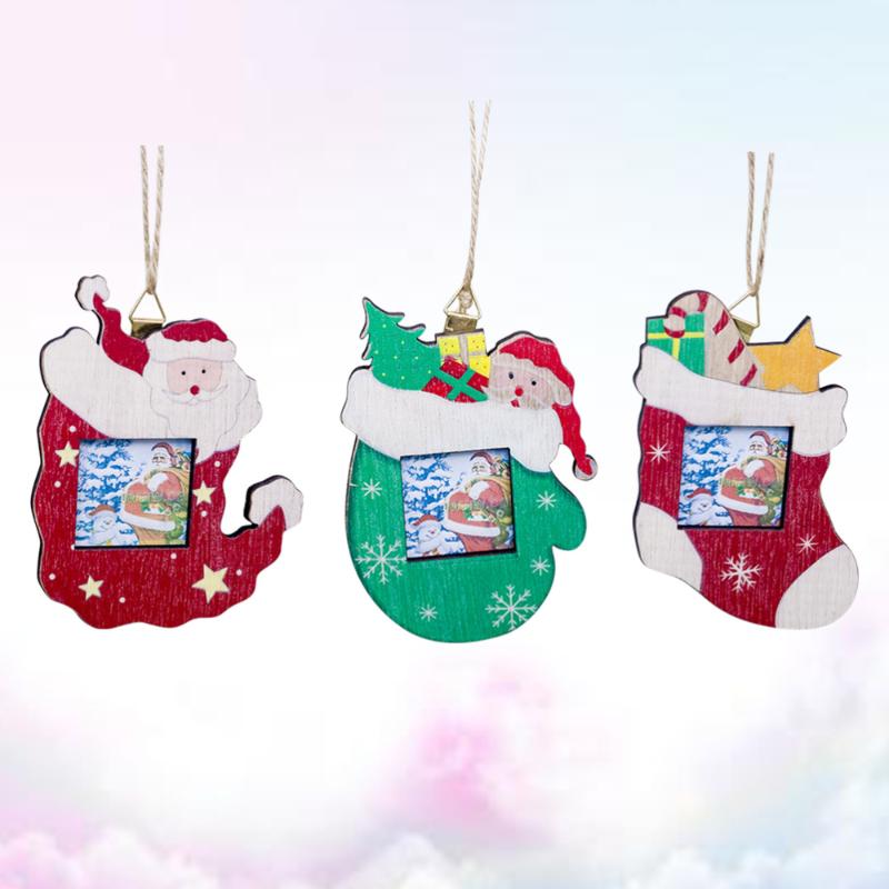 

3 Pcs Christmas Photo Frame Wall Hanging Wooden Christmas Hat Glove and Stocking Xmas Party Hanging Pendant Bedroom Living