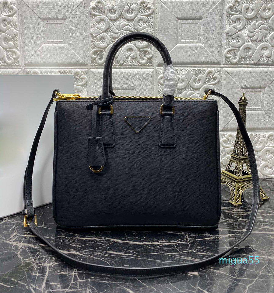 

Top HIGH Quality Large Classic Retro Tote Bag Fashion Messenger Handbag in Genuine Saffiano Leather Women Man, Black