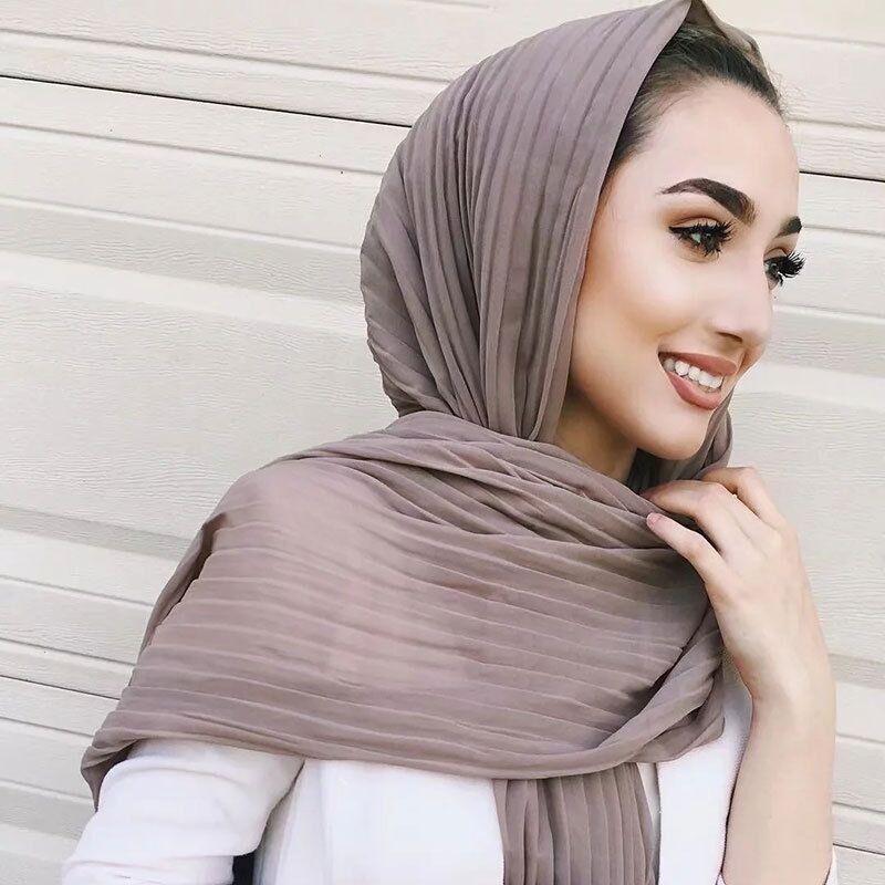 

Ethnic Clothing Muslim Women Pearl Chiffon Pleated Headscarf Wrinkled Hijab Scarf Woman Soft Cotton Shawls Islamic Secret Scarves1