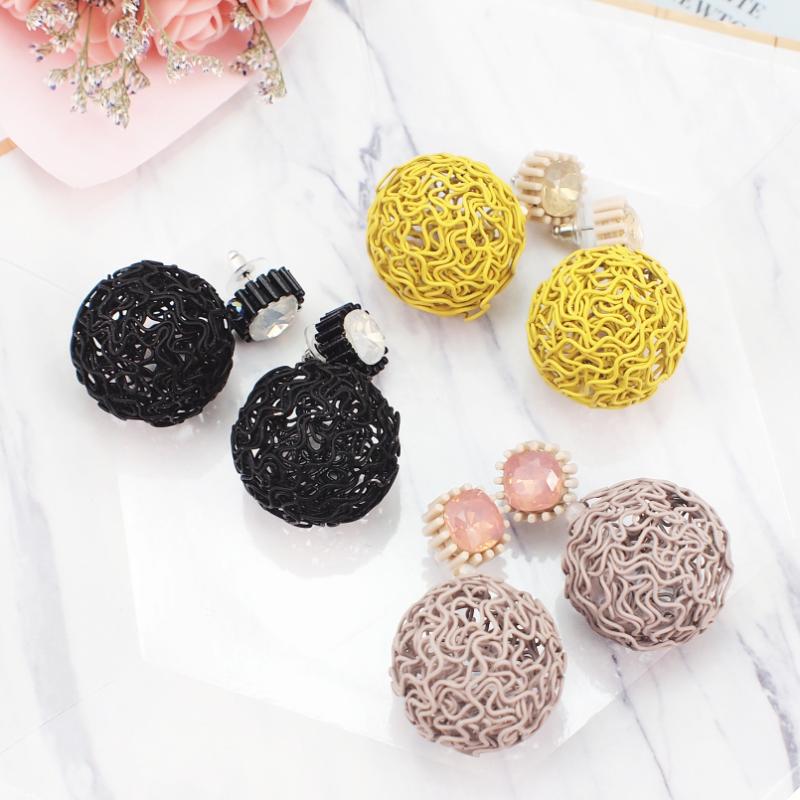 

Dangle & Chandelier MANILAI Hollow Round Metal Ball Earrings Women Vintage Resin Big Statement Geometric Jewelry Gift Brincos 2021