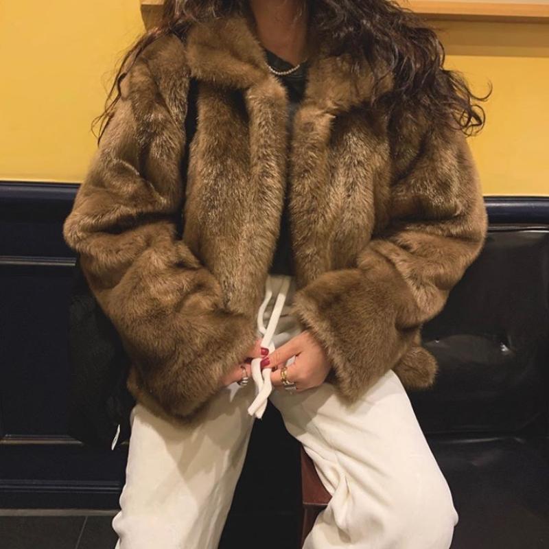 

Fashionable retro faux fur short jacket Korean versatile women all-match autumn and winter long-sleeved warm coat, Coffee color