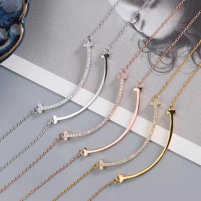 

Classic fashion 925 sterling silver passion, happy smile necklace, logo romantic Valentine's Day ladies jewelry gift