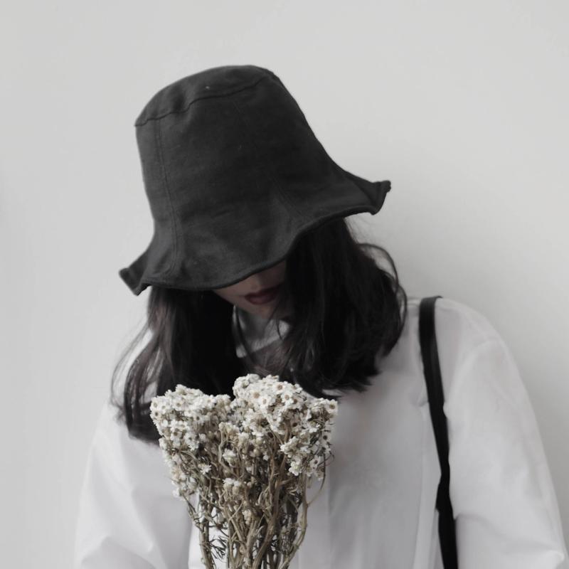 

Johnature 2020 New Fashion All Match Japanese Black Bucket Hat For Women Cotton Linen Sunshade Female Hats