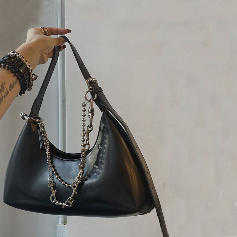 

HBP Underarm bag Handbag Purse Retro Punk Cool Girl designers fashion Channel Women Bags leather high quality handbags, Black