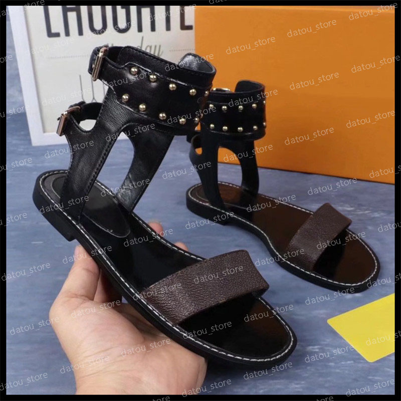 

Woman Luxurys Designers Shoes Women Sandals High Heels Platform Flat Sandals Slippers Fashion Designers Flat Slides Flip Flops Slipper, Black