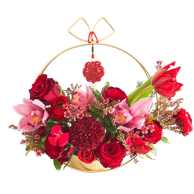 

Gilt Metal Flower Basket Light Luxury Gold Plated Flower Arrangement Geometric Portable Stand Indoor Decoration