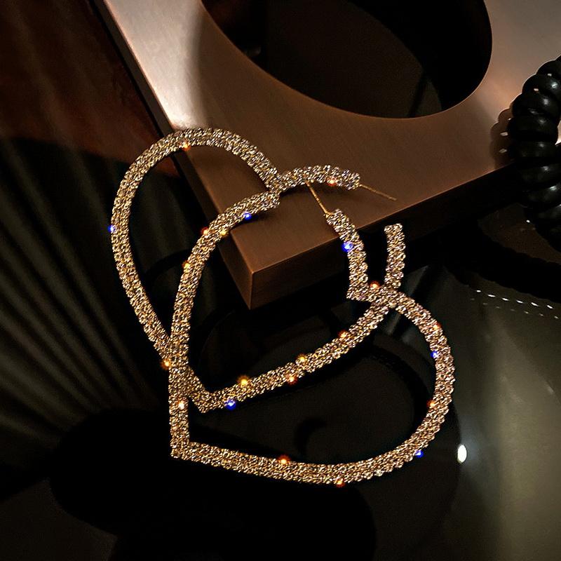 

Simple Gold Silver Color Earrings Big Love Heart Crystal Hoop Earrings For Women Gift Female Fashion Modern Jewelry Party Gifts