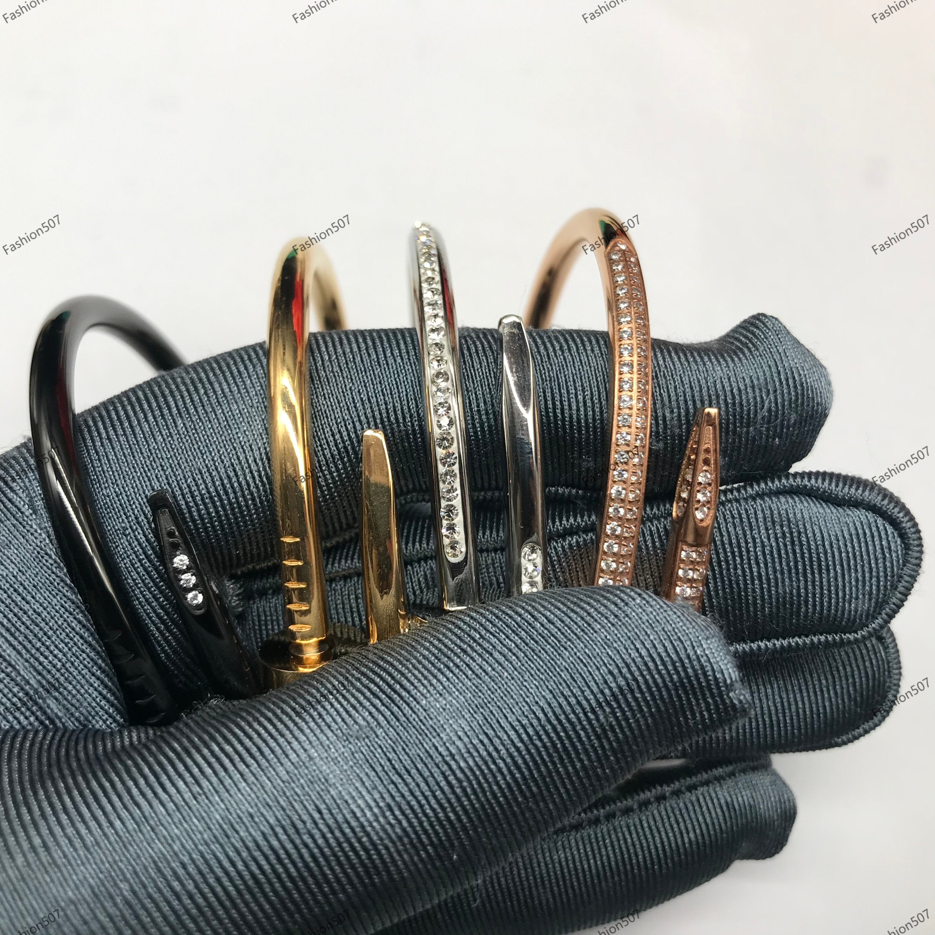 

Fashion Bracelet designer luxury bangle charm bracelets stainless steel chain spring-ring-clasps snap bangles for men women button gift jewelry wholesale