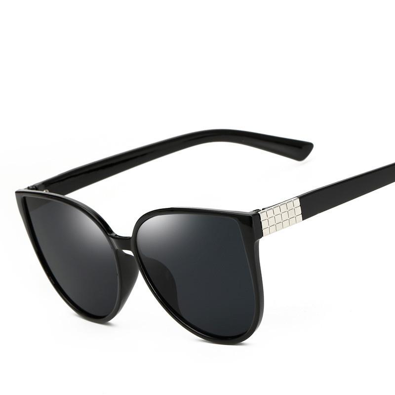 

Sunglasses Women and Men Sun Glasses Shades with Uv400 Gradient Goggle Eyewear Plastic