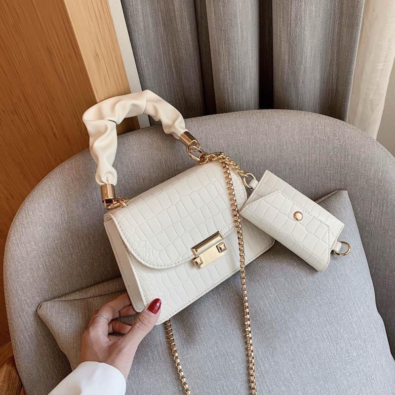 

Women's one shoulder handbag 2021 fashion new fashion one shoulder chain pleated edge, Beige