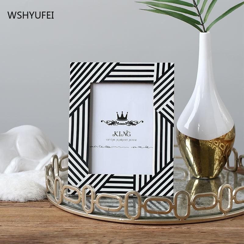 

WSHYUFEI photo frame desktop decoration cute picture retro photo frame wall art family office supplies