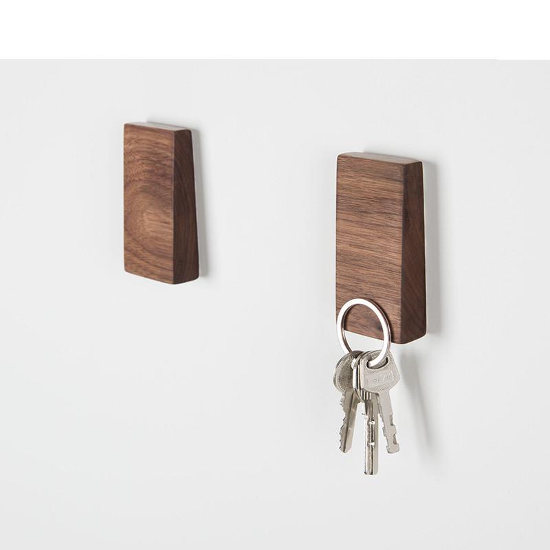 

Solid wood creative key linked to the wall hanging strong adhesive no trace free wall stickers hook wood decoration