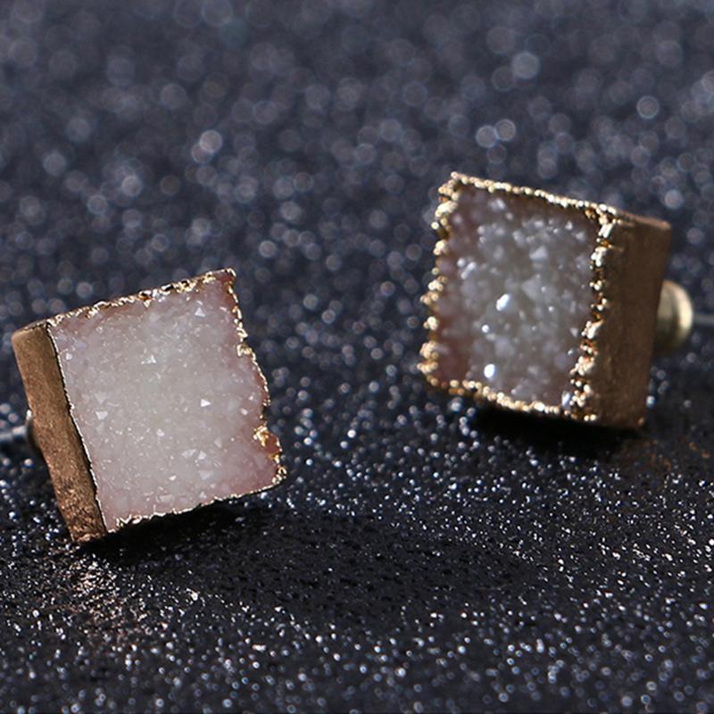 

Badu Roung Stud Earring Girls Geometric Crystal Rock Earrings Simple Gold Studs Fashion Jewelry Gift for Best Friend