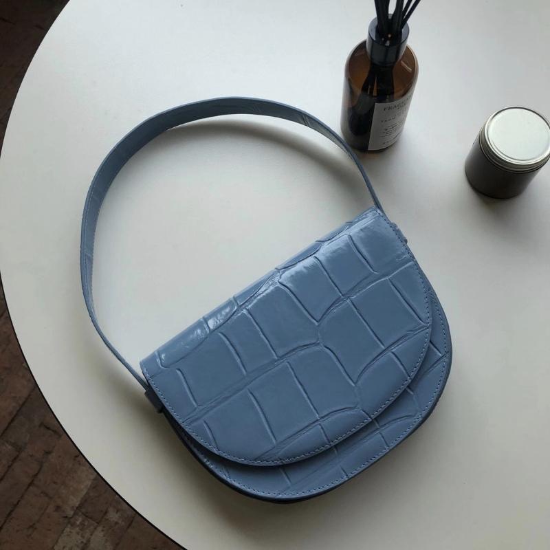 

Factory wholesale Ins with niche design STAUD flip half-month armpit bag leather baguette shoulder bag zebra Crocodile tattoo, Crocodile blue