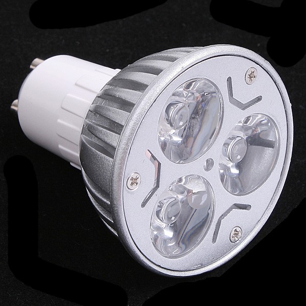 

LED Light Bulb 3 * 1W 220-240V GU10