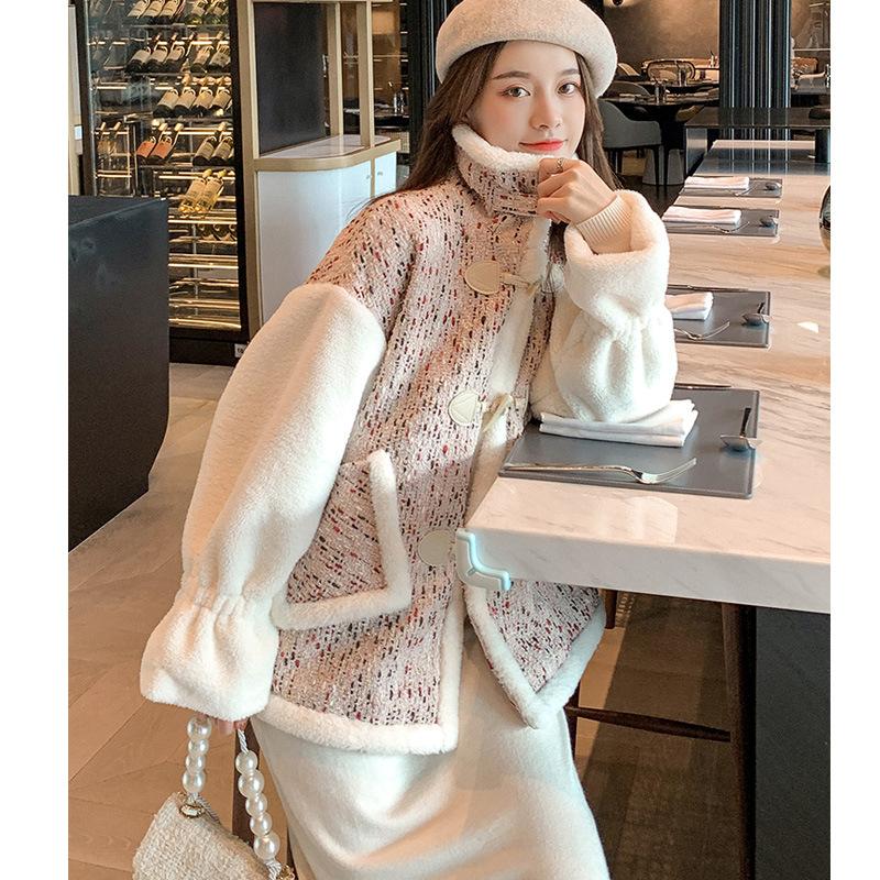 

Small Fragrance Style Retro Women Lamb Jackets Stitching Tweed Winter Coat Fashion Elegant Loose Big Size Horn buckle Outerwear, Beige